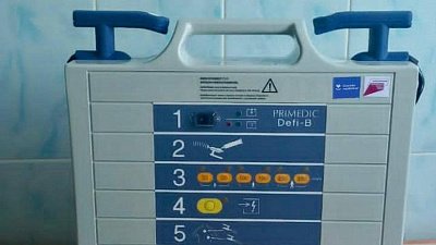 Сельские больницы Карталинского района получили дефибрилляторы