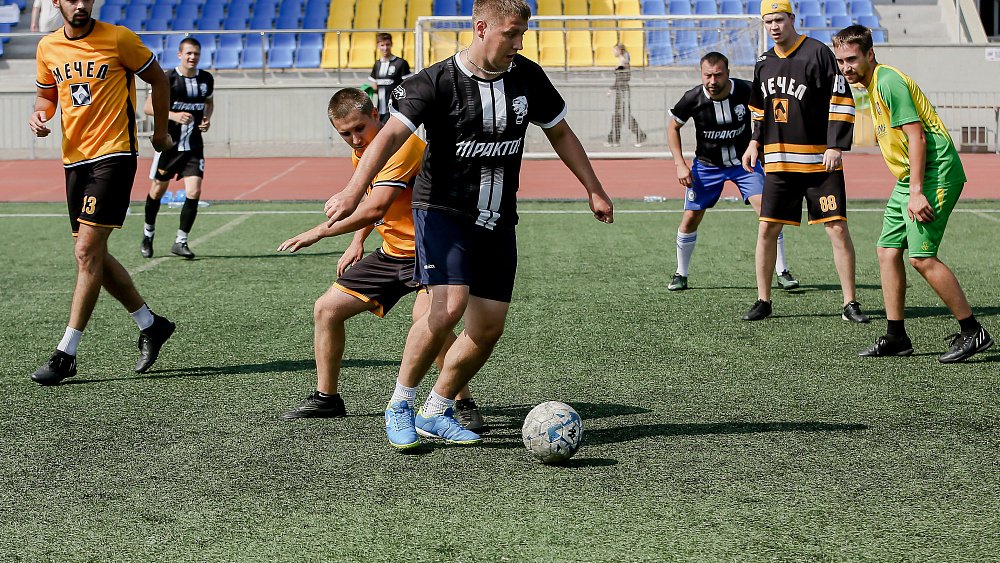 Команда из Екатеринбурга стала чемпионом футбольного турнира памяти Валерия Белоусова