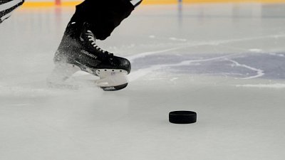 Телеканал ОТВ и ХК «Трактор» сняли ролик о соблюдении ПДД