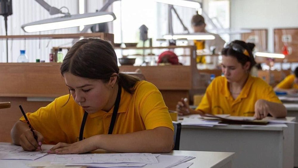 Школьница из Челябинска вошла в тройку лучших начинающих ювелиров России