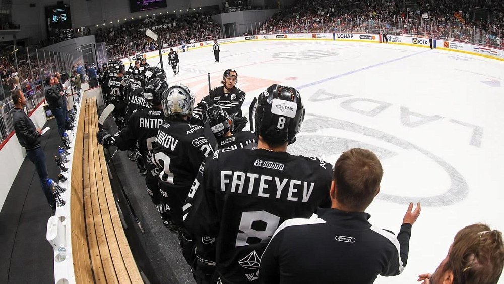 «Трактор» — чемпион, фиаско фаворитов и дерзкий дебютант