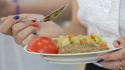 Обед на работе для челябинцев подорожал за два года на 21%