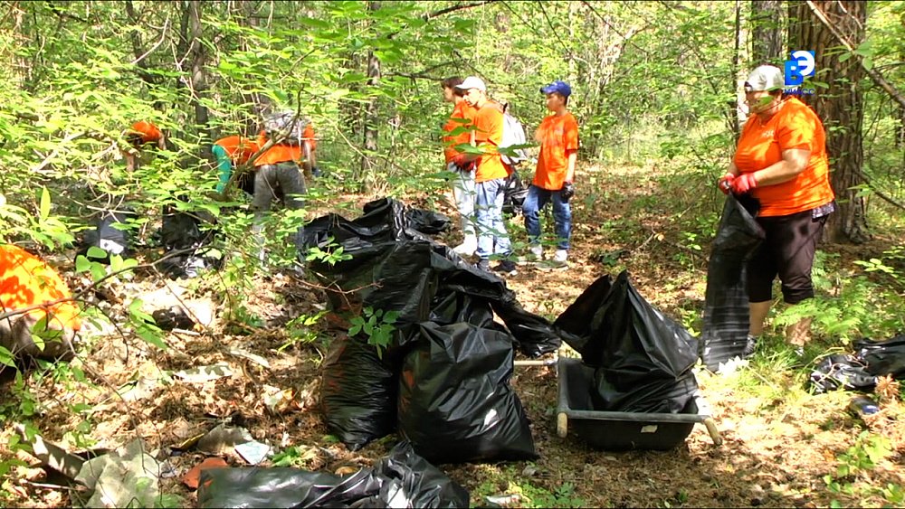 Волонтёры эко-акции «360» наводят порядок в Миассе