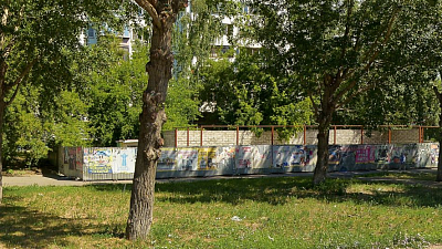 Мэрии Челябинска повторно отказали в сносе недостроя на Братьев Кашириных