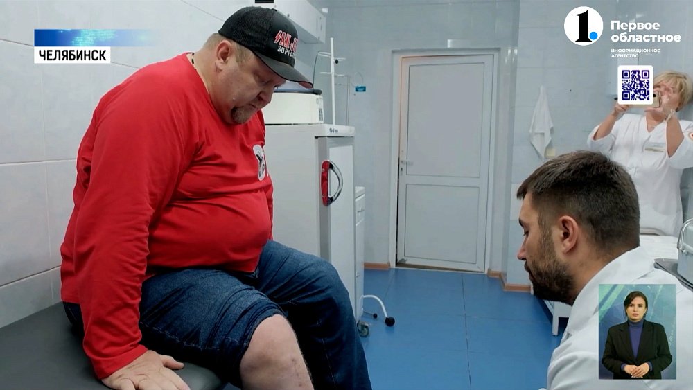 Врачи ЧОКБ спасли байкера