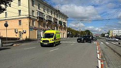 Водитель «Кадиллака» сбил женщину на пешеходном переходе в Челябинске