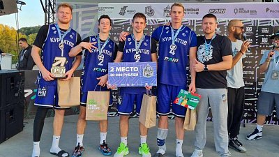 Баскетбольный клуб «Курчатов» завоевал серебро на турнире в Нижнем Новгороде