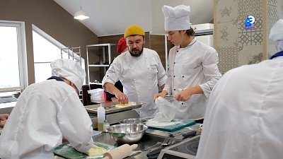 В Солнечной долине учат юных поваров