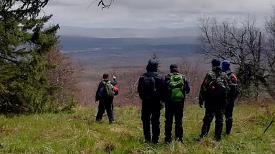 Спасатели Челябинской области ведут поиск пропавшего в горах мужчины