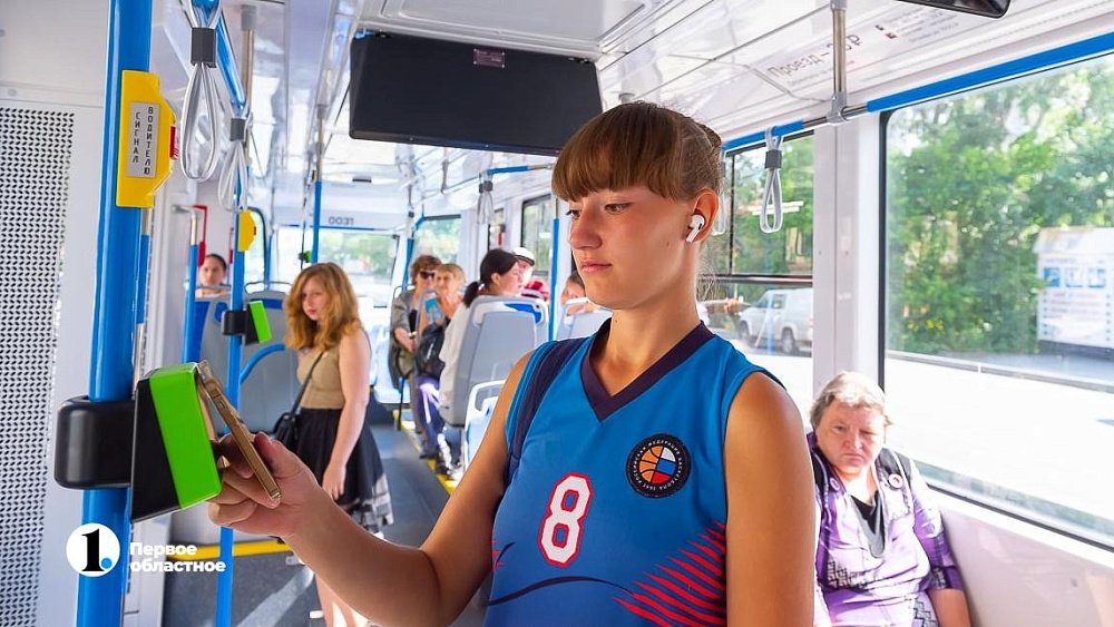 Как школьникам и студентам экономить на транспортной карте в Челябинске