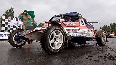 Жители Златоуста празднуют День города