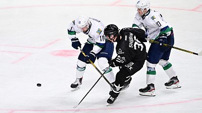 Челябинский клуб «Белые медведи» одержал третью победу в чемпионате МХЛ