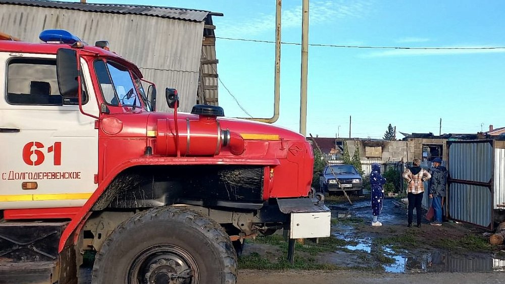 Шесть человек эвакуировали из‑за пожара в частном доме под Челябинском