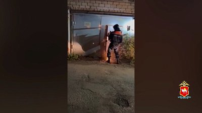 В Челябинске у мужчины изъяли более трех килограммов марихуаны