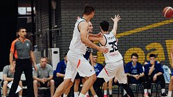 Баскетболисты «Металлурга» стали серебряными призерами предсезонного турнира в Ижевске