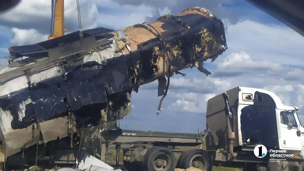 Мазутовоз опрокинулся на трассе в Челябинской области