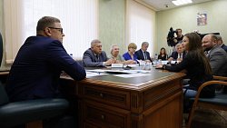 Южноуральцы попросили у Алексея Текслера спортплощадку, детсад и Дом культуры