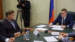 Южноуральцы попросили у Алексея Текслера спортплощадку, детсад и Дом культуры