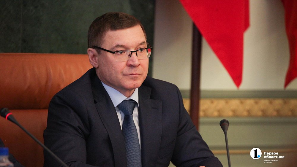 Владимир Якушев поздравил уральских машиностроителей с профессиональным праздником