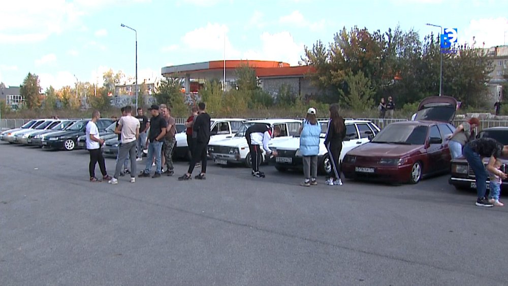 В Миассе состоялся фестиваль любителей автозвука