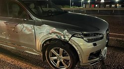 На трассе в Челябинской области водитель Volvo насмерть сбил пешехода