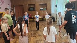 Евгений Гельфонд: «Солдат воюет оружием, а театр — словом!»