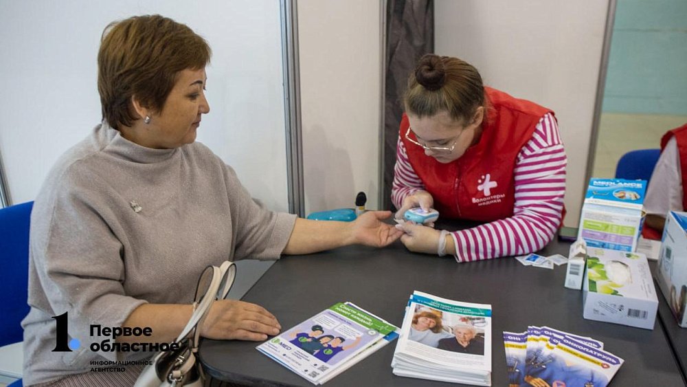Пройти врача и привиться: в центре Челябинска на два дня открыли «Территорию здоровья»