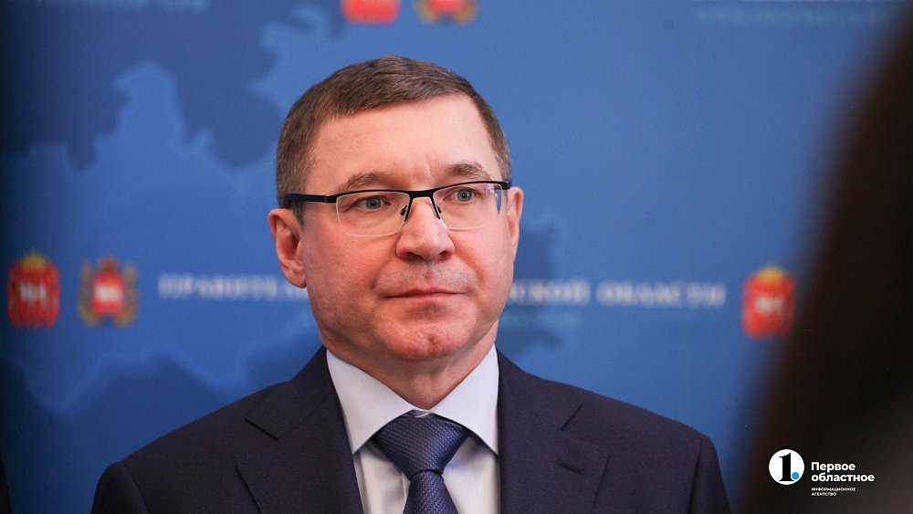 Владимир Якушев поздравил уральских атомщиков с профессиональным праздником