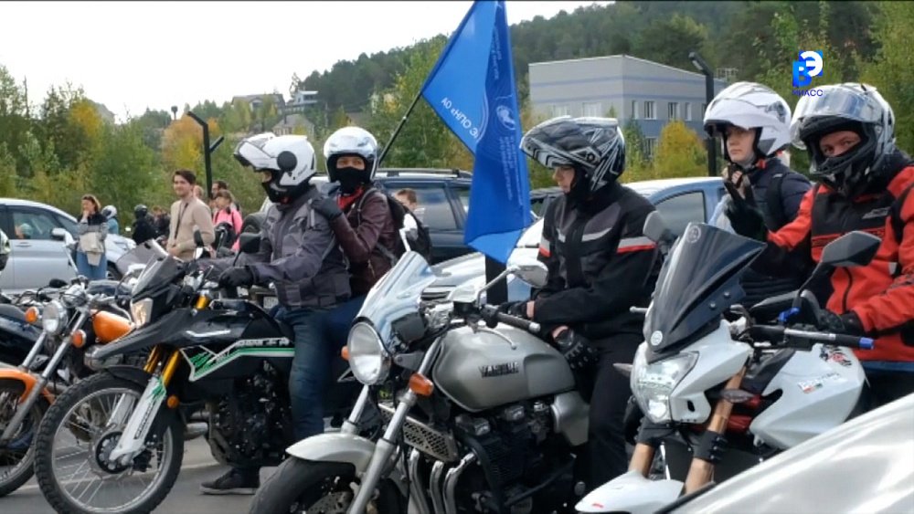 Байкеры Южного Урала закрыли мотосезон в Миассе