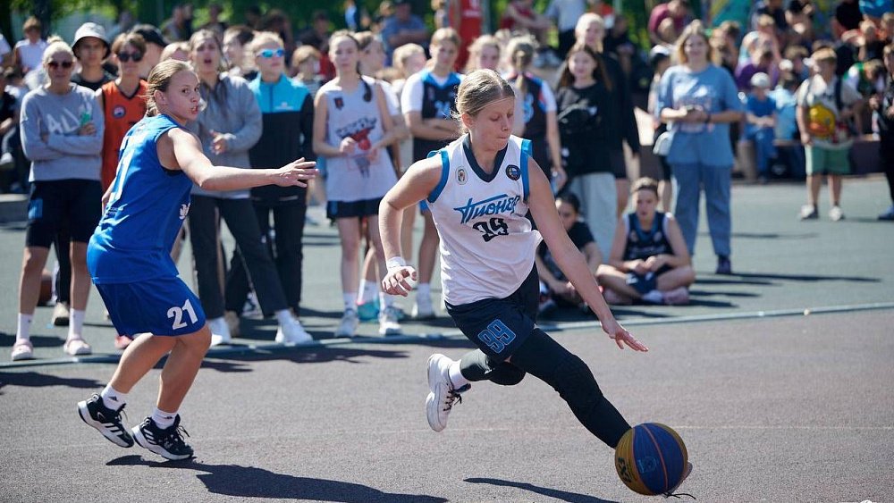 Челябинская спортшкола «Олимп» объявила о наборе девочек на занятия по баскетболу