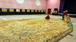 Тент размером с «трешку» для бойцов СВО сшили мастерицы Челябинской области