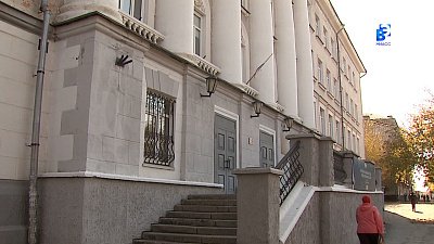 Студенты превратили себя в героев картин