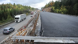 На федеральной трассе под Ашой досрочно открыли движение по новому мосту