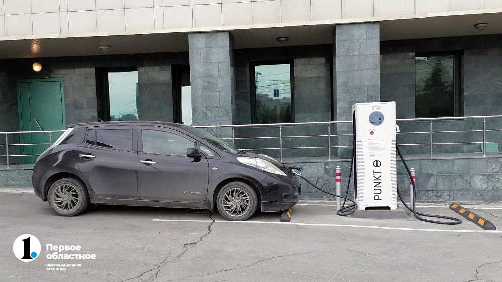 Быструю заправку для электромобилей открыли на северо‑западе Челябинска