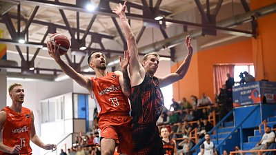 Команда «Челбаскет» с поражения стартовала в российской Суперлиге