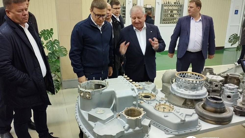 Губернатор Алексей Текслер посетил учебно-производственный центр машзавода «Агрегат»