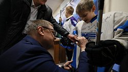 Алексей Текслер открыл в Усть-Катаве долгожданный ледовый дворец