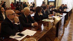 Алексей Текслер и премьер-министр Беларуси обсудили совместное производство гусеничных тракторов и спецтехники