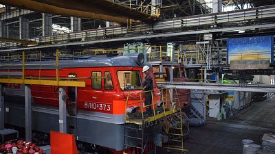 Челябинский завод по ремонту электровозов финансово поддержит новых рабочих