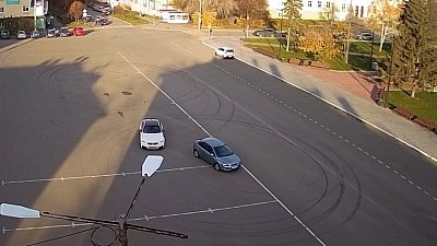 Недогонщика запечатлели камеры наблюдения в Озерске