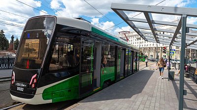 Челябинцы стали чаще оплачивать проезд в транспорте картами