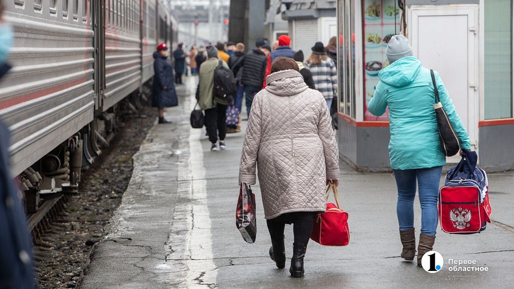 На ноябрьские праздники между Челябинском и Санкт-Петербургом запустят дополнительные поезда