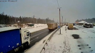 Первый снег накрыл Златоуст