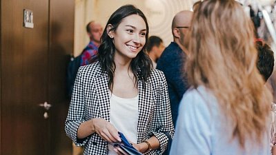 Работающие челябинцы вошли в топ-10 рейтинга счастливых специалистов