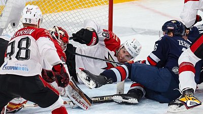 Магнитогорский «Металлург» уступил в овертайме «Авангарду» в чемпионате КХЛ