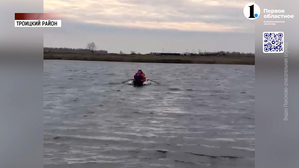 Спасатели вытащили из водоёма тело мужчины