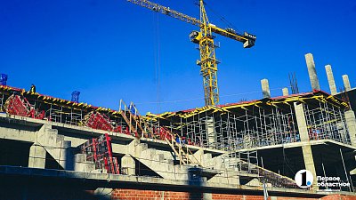 На «РМК-Арене» в Челябинске приступили к монтажу трибун