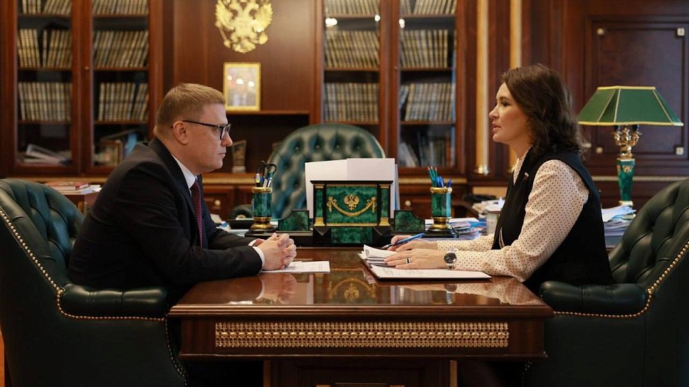 Алексей Текслер обсудил с сенатором Маргаритой Павловой поддержку военных