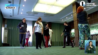 «От улыбки станет всем светлей»: больничные клоуны помогают тяжелобольным детям