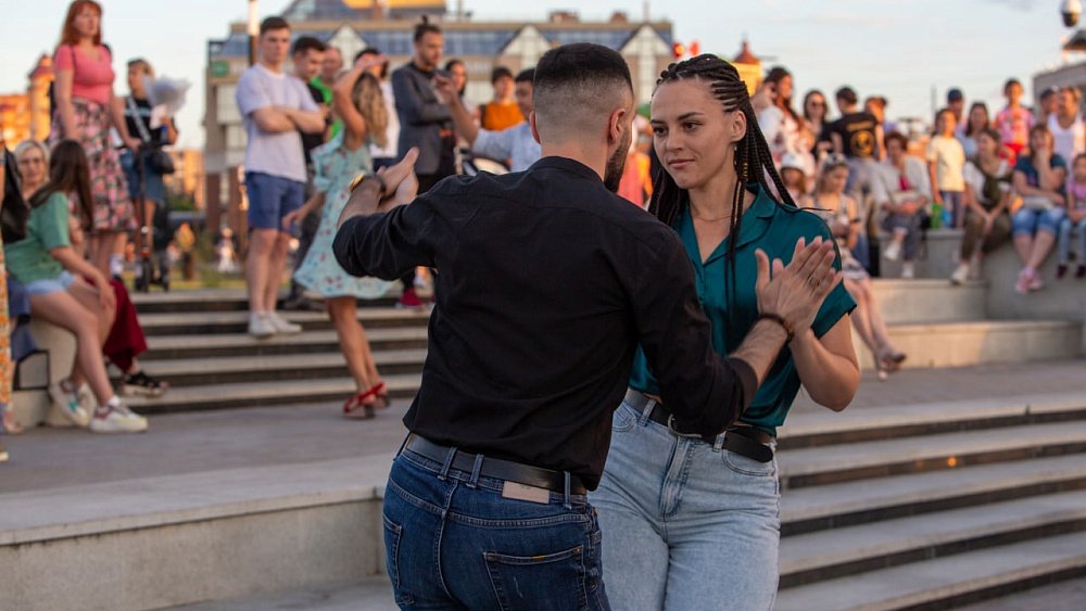 В загородном районе Челябинска откроют академию танцев